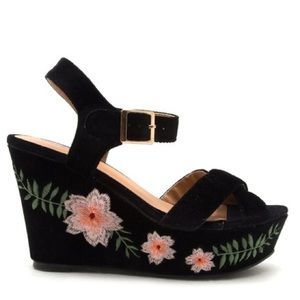 Qupid ARDOR-140 VELVET Floral Embroidered Criss-cross Strappy Wedge Sandal